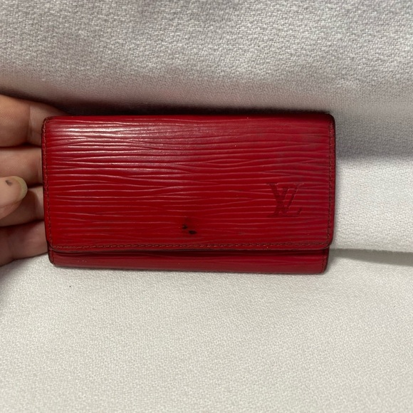💎Red Louis Vuitton Epi Key case - Picture 1 of 8